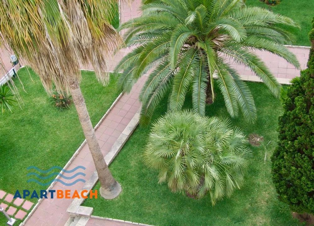 Apartbeach Santa Eulalia Climatizado Junto Playa Appartement Salou Buitenkant foto