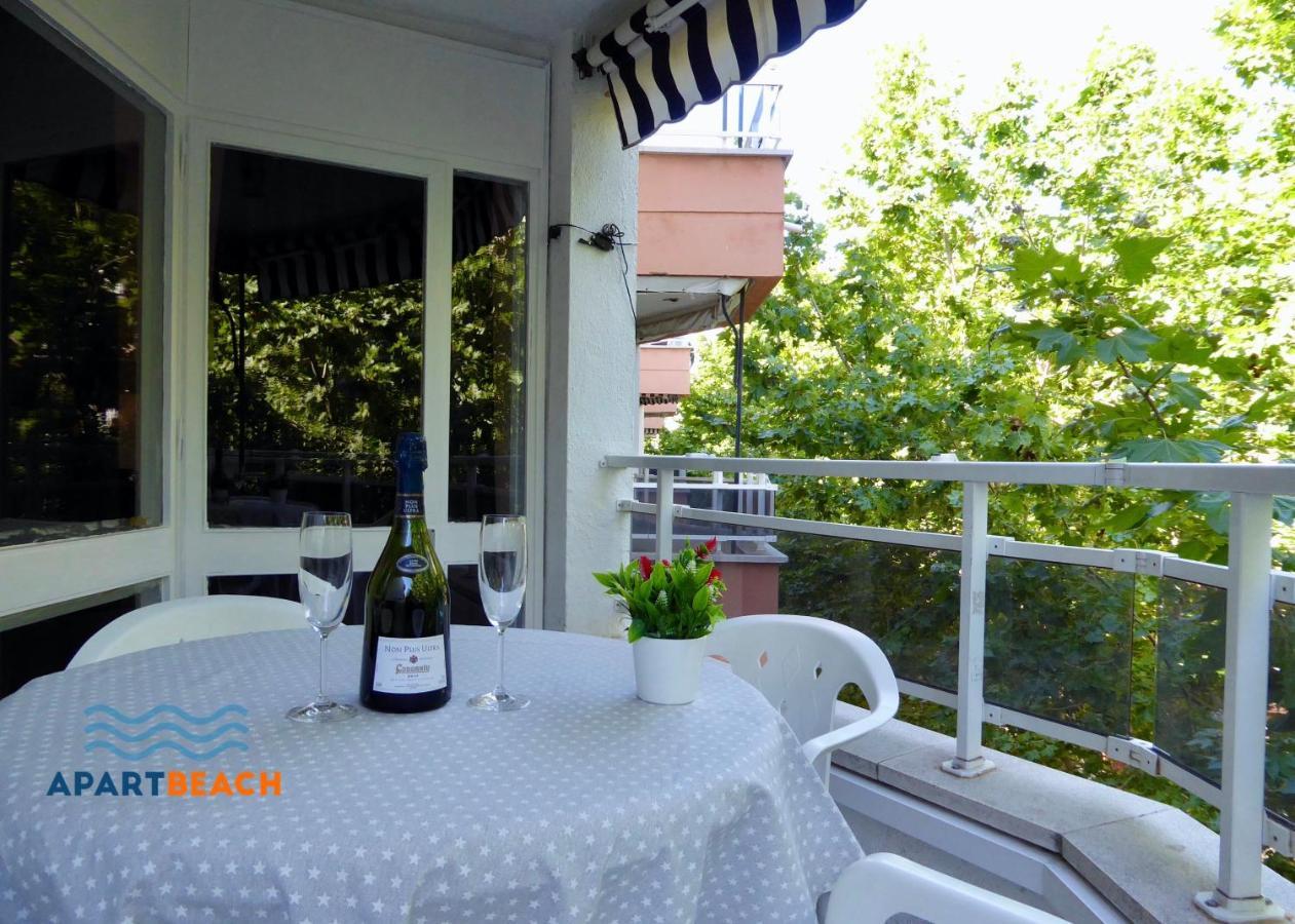 Apartbeach Santa Eulalia Climatizado Junto Playa Appartement Salou Buitenkant foto