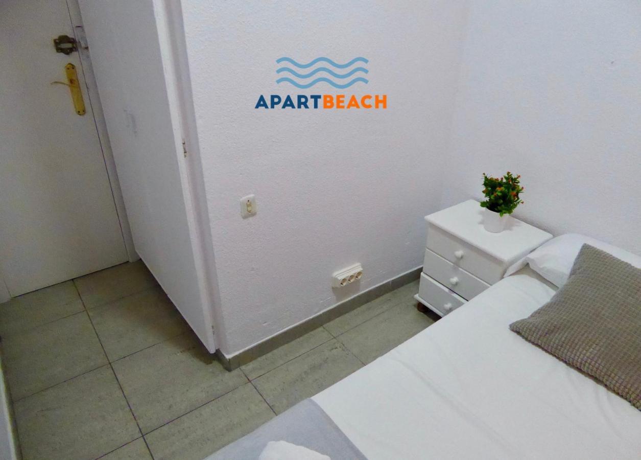 Apartbeach Santa Eulalia Climatizado Junto Playa Appartement Salou Buitenkant foto