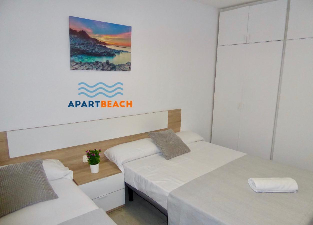 Apartbeach Santa Eulalia Climatizado Junto Playa Appartement Salou Buitenkant foto